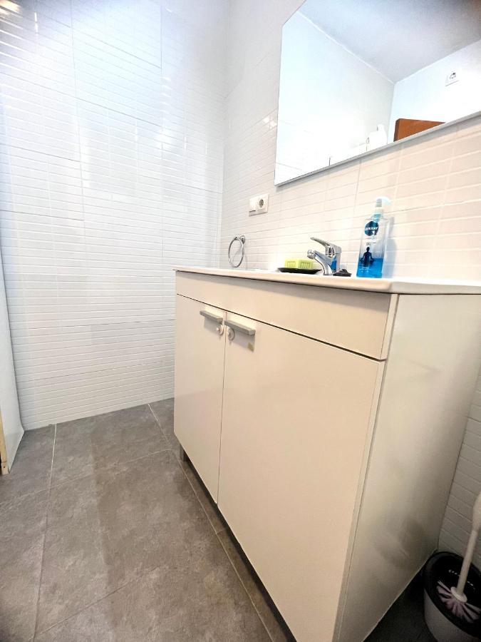 Central Private Room Валенсия Экстерьер фото