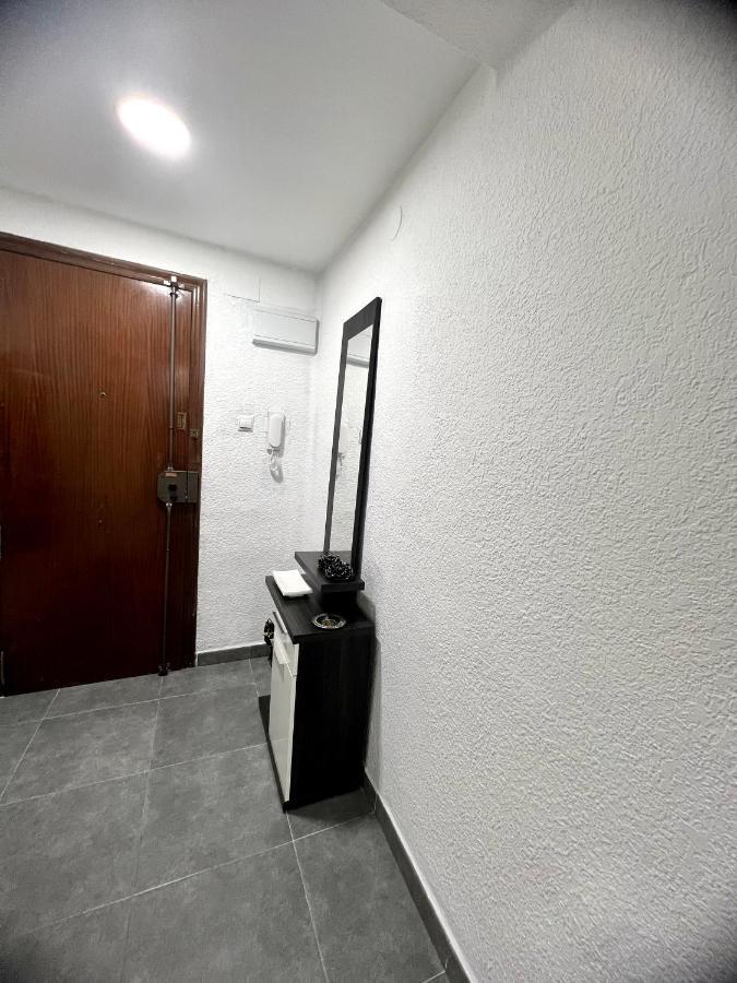 Central Private Room Валенсия Экстерьер фото